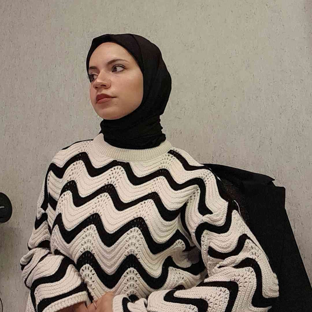 SÜMEYYA DEMİR